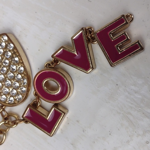 Juicy Meets Betsey Rhinestone Heart & L O V E Gold Tone Keychain Purse Bling - Picture 4 of 10